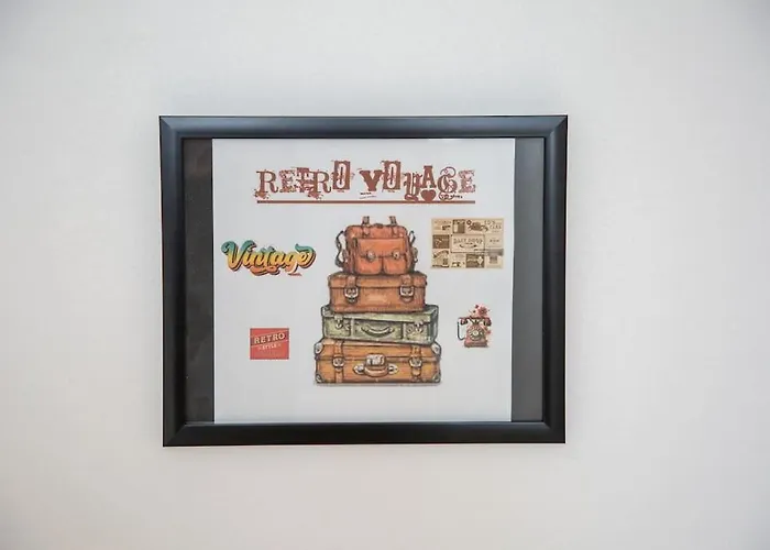 アパート Cosy Retro Voyage Avec Veranda & Piano バニエール・ド・ビゴール