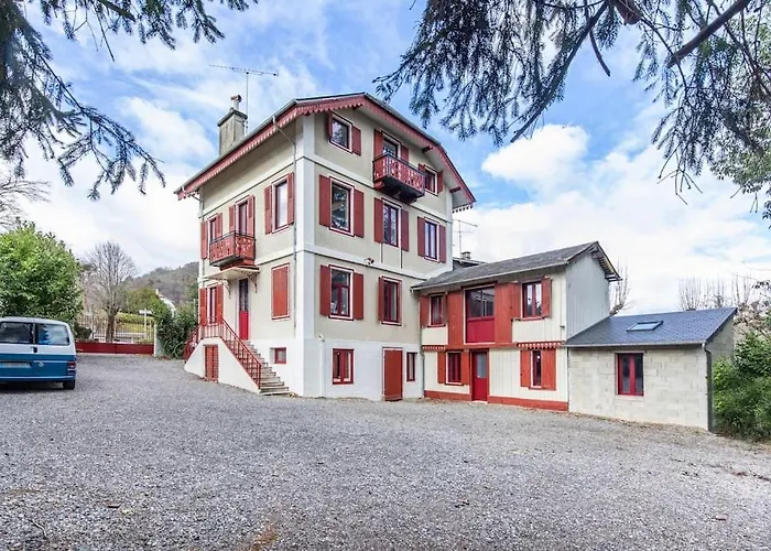 アパート Cosy Retro Voyage Avec Veranda & Piano バニエール・ド・ビゴール